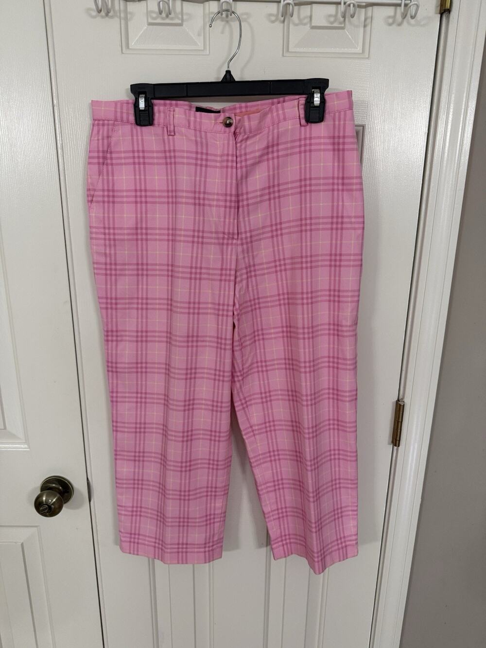 Burberry Golf Pants Women’s Pink Plaid Size 10